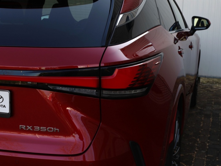 Lexus RX 350h President Line | Mark Levinson | Panoramadak | Park-Assist