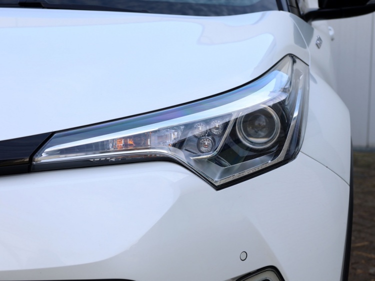 Toyota C-HR 1.8 Hybrid Black Editon | Leder | JBL | Park-Assist