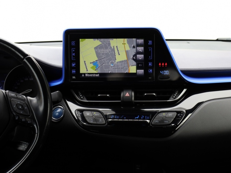Toyota C-HR 1.8 Hybrid Bi-Tone | JBL Audio | Stoelverwarming | Navigatie