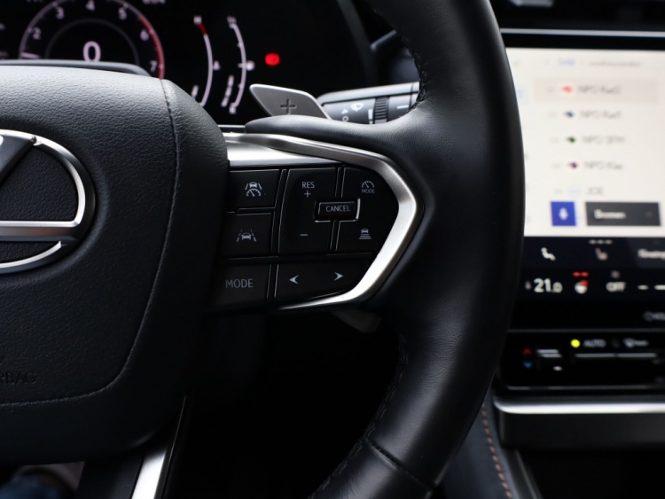 Lexus LBX Cool 2WD | Leder/Alcantara | Memory Seat | BSM