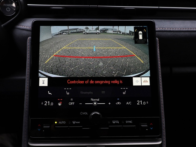 Lexus LBX Cool 2WD | Leder/Alcantara | Memory Seat | BSM