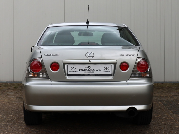 Lexus IS 200 Executive | Clima | Leder/Alcantara | Youngtimer