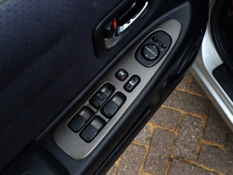 Lexus IS 200 Executive | Clima | Leder/Alcantara | Youngtimer