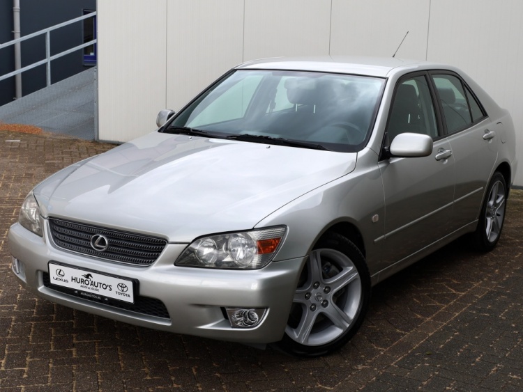 Lexus IS 200 Executive | Clima | Leder/Alcantara | Youngtimer