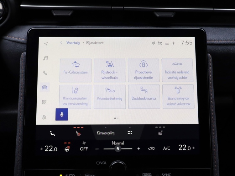 Lexus LBX Cool 2WD | Advanced Pack | Mark Levinson | 360 Camera | Head-Up