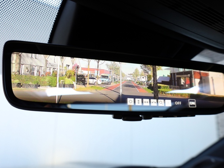 Toyota RAV4 2.5 Plug-in Hybrid Bi-Tone+ | Panoramadak | Stoelventilatie | JB