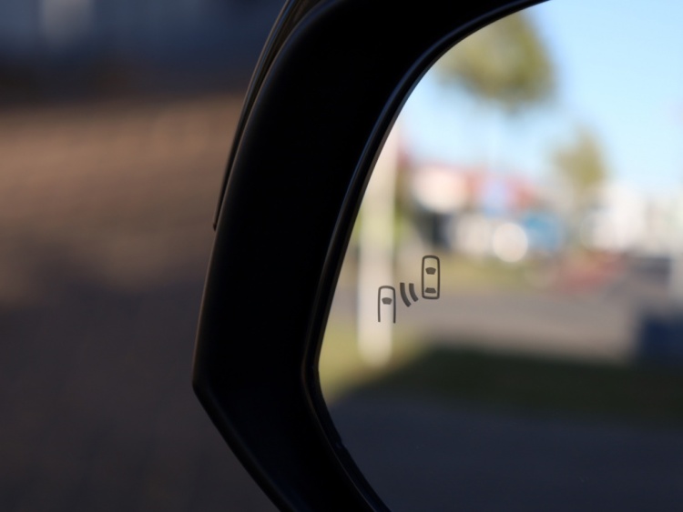 Toyota RAV4 2.5 Plug-in Hybrid Bi-Tone+ | Panoramadak | Stoelventilatie | JB