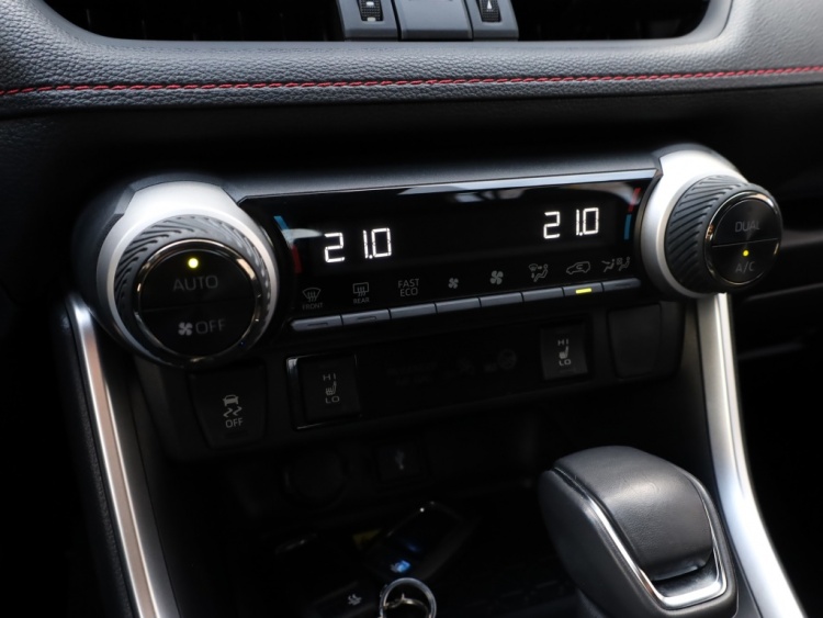 Toyota RAV4 2.5 Plug-in Hybrid Dynamic | Head up | Winter pakket |