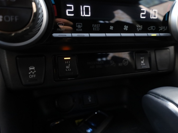 Toyota RAV4 2.5 Plug-in Hybrid Dynamic | Head up | Winter pakket |