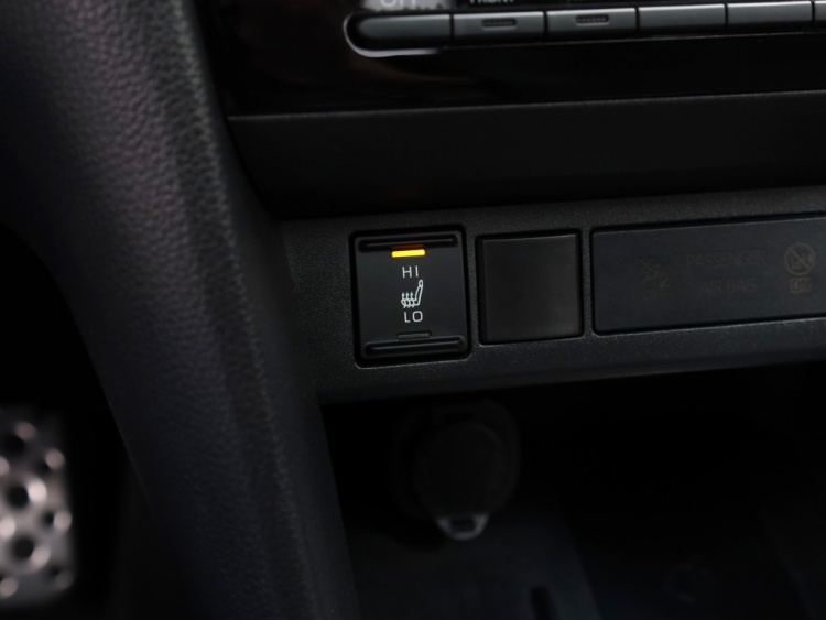 Toyota Yaris Cross 1.5 Hybrid GR Sport | Panoramadak | JBL Audio | Head-Up