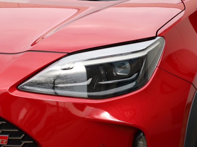 Toyota Yaris Cross 1.5 Hybrid GR Sport | Panoramadak | JBL Audio | Head-Up