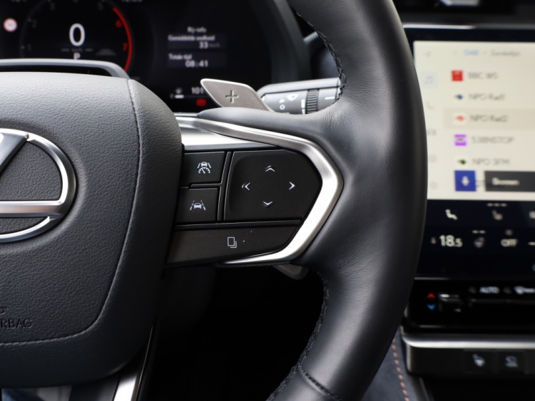 Lexus LBX Cool 2WD | Advanced Pack | Mark Levinson | 360 Camera