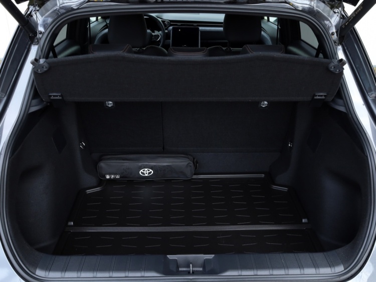 Lexus LBX Cool 2WD | Advanced Pack | Mark Levinson | 360 Camera