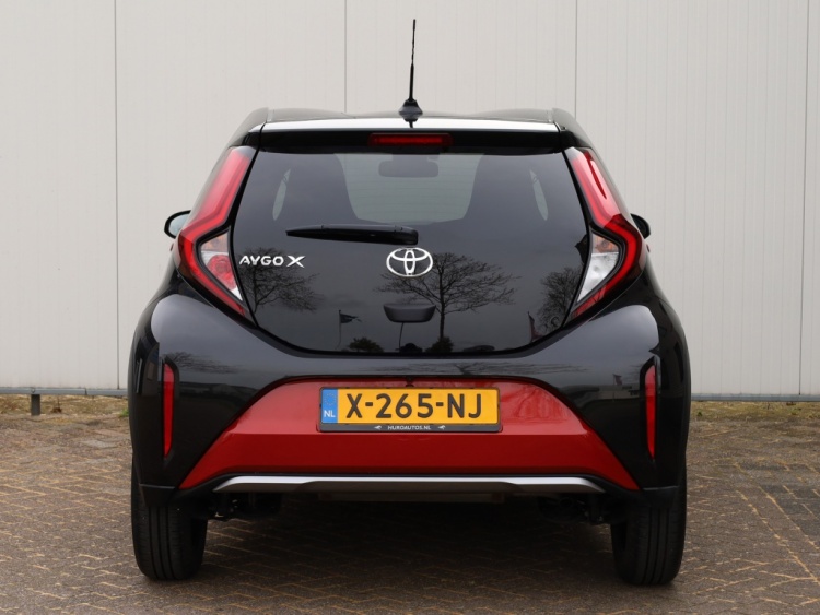 Toyota Aygo X 1.0 VVT-i MT Envy | JBL | Clima | NL-auto