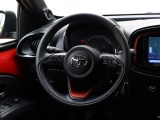 Toyota Aygo X 1.0 VVT-i MT Envy | JBL | Clima | NL-auto