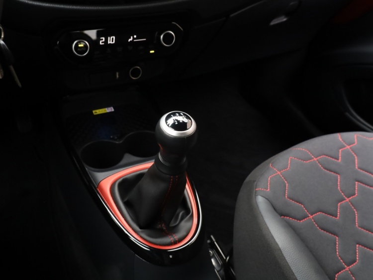 Toyota Aygo X 1.0 VVT-i MT Envy | JBL | Clima | NL-auto