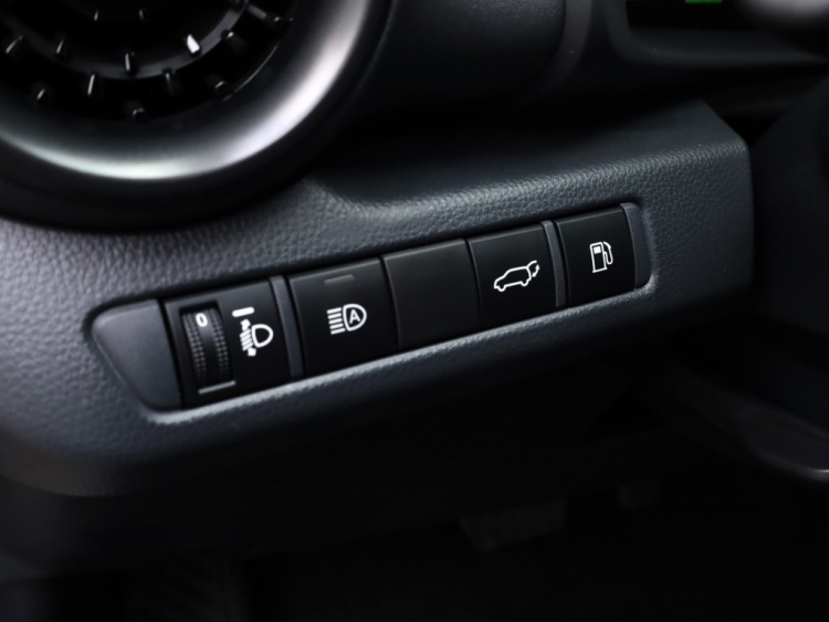 Toyota C-HR 2.0 Hybrid 200 Executive | JBL | Half Leder | El Achterklep