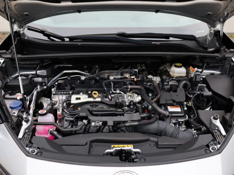 Toyota C-HR 2.0 Hybrid 200 Executive | JBL | Half Leder | El Achterklep