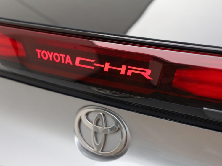 Toyota C-HR 2.0 Hybrid 200 Executive | JBL | Half Leder | El. Achterklep