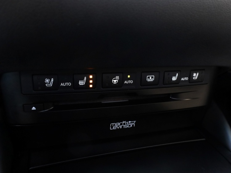 Lexus ES 300h President Line | Mark Levinson | Stoelventilatie | 360 Came