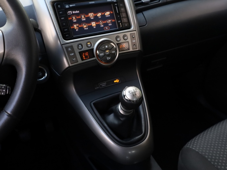 Toyota Verso 1.6 VVT-i Dynamic | Clima | Cruise | Camera