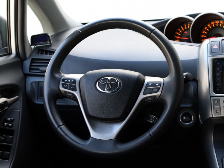 Toyota Verso 1.6 VVT-i Dynamic | Clima | Cruise | Camera