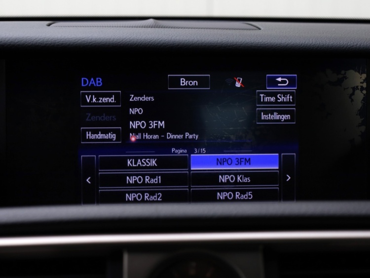 Lexus IS 300h Luxury Line | Mark Levinson | Stoelventilatie | Full LED