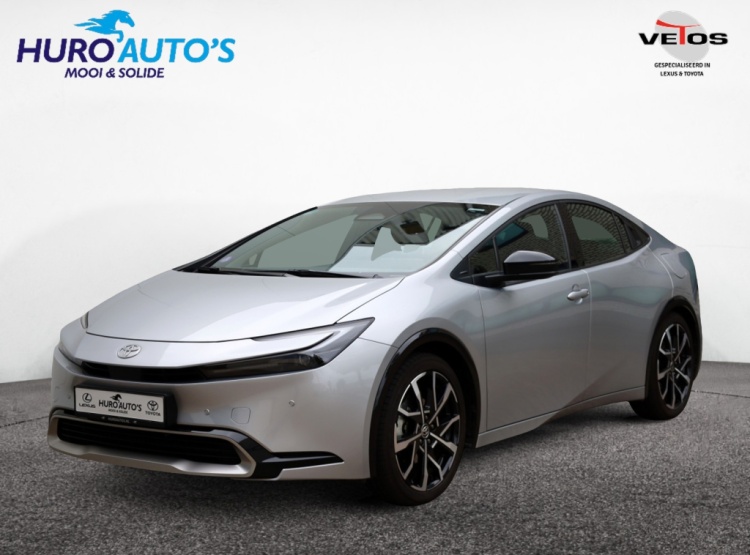 Toyota Prius 2.0 Plug-in Executive | El. Achterklep | Stoel/Stuurwielverwarm