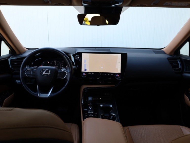 Lexus NX 350h Luxury Line | Panoramadak | 360 Camera | Head-Up