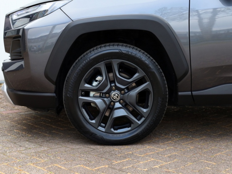 Toyota RAV4 2.5 Hybrid AWD Adventure | JBL Audio | El. Achterklep | Leder