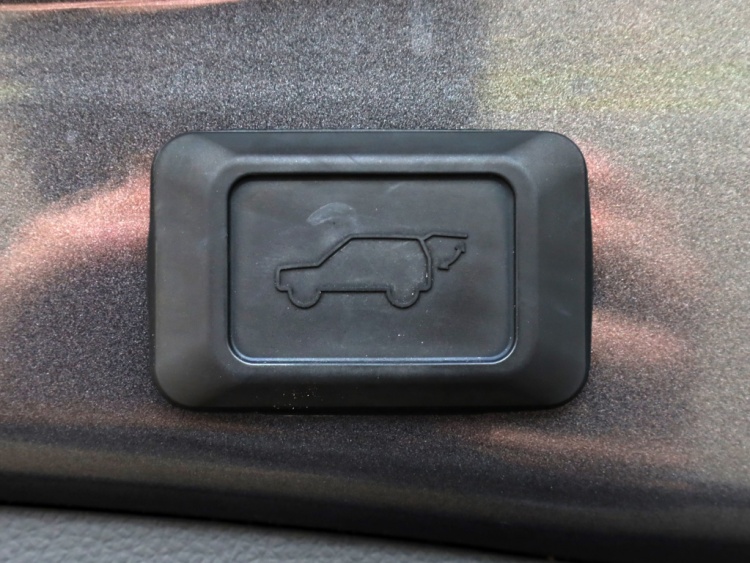 Toyota RAV4 2.5 Hybrid AWD Adventure | JBL Audio | El. Achterklep | Leder