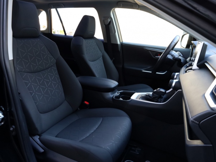 Toyota RAV4 2.5 Hybrid AWD Dynamic | Panoramadak | Winter Pack | Dodehoek