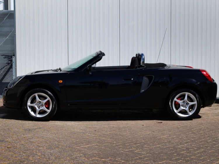 Toyota MR2 1.8-16v VVT-i | Nieuwe soft top