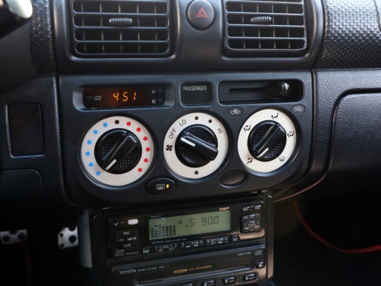 Toyota MR2 1.8-16v VVT-i | Nieuwe soft top