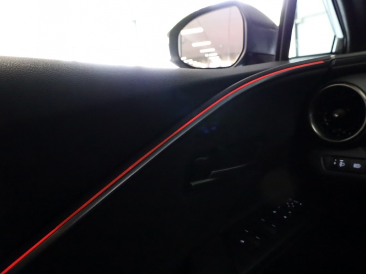 Toyota C-HR 2.0 PHEV 220 GR Sport