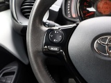 Toyota Aygo 1.0 VVT-i x-play | NAP | Airco | Multimedia