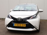 Toyota Aygo 1.0 VVT-i x-play | NAP | Airco | Multimedia