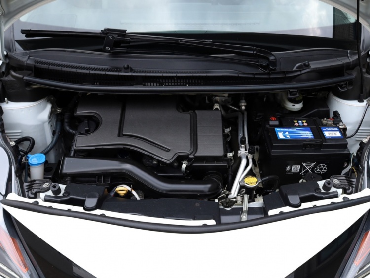 Toyota Aygo 1.0 VVT-i x-play | NAP | Airco | Multimedia