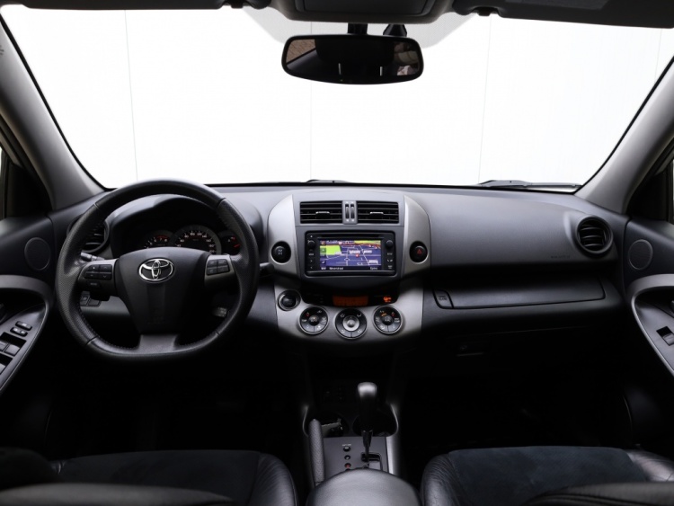 Toyota RAV4 2.0 VVTi Executive Business Automaat | Leder/Alcantara | Trekhaa