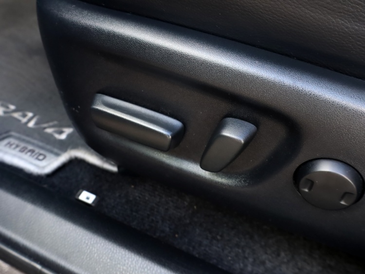 Toyota RAV4 2.5 Hybrid AWD Executive | Leder | 360 Camera | Trekhaak