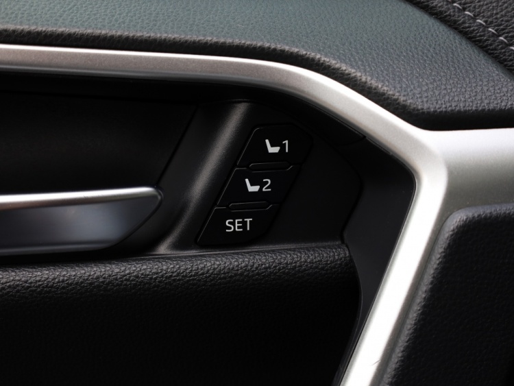 Toyota RAV4 2.5 Hybrid AWD Executive | Panoramadak | JBL Audio | 360 Camera