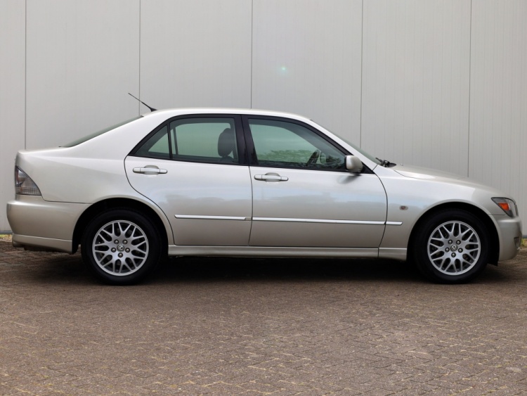 Lexus IS 200 Executive | Leder | Stoelverwarming | Clima