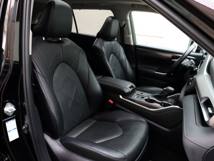 Toyota highlander 2.5 AWD Hybrid Premium | Panoramadak | 360 Camera | Stoelventila