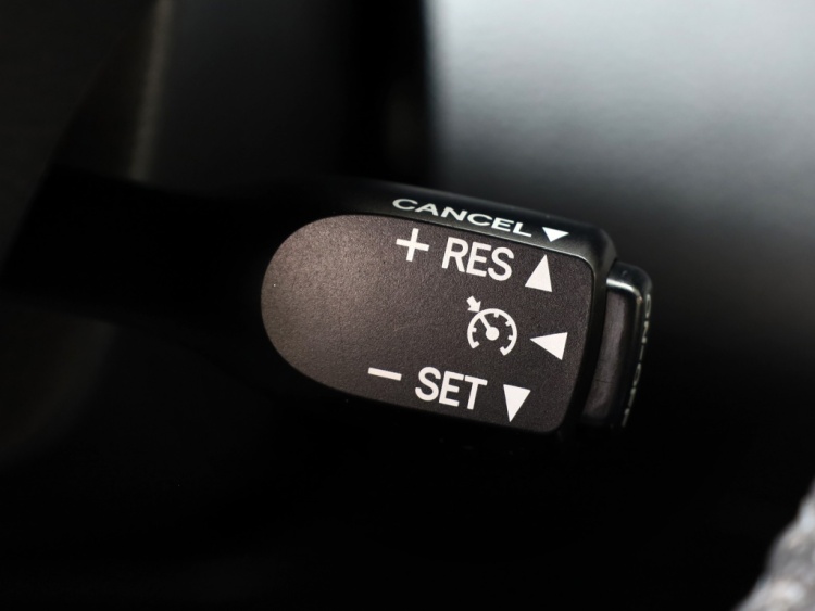 Toyota RAV4 2.0 VVTi Executive Business | Leder/Alcantara | Stoelverwarming