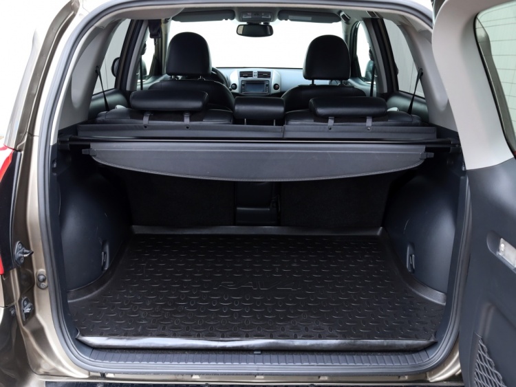 Toyota RAV4 2.0 VVTi Executive Business | Leder/Alcantara | Stoelverwarming