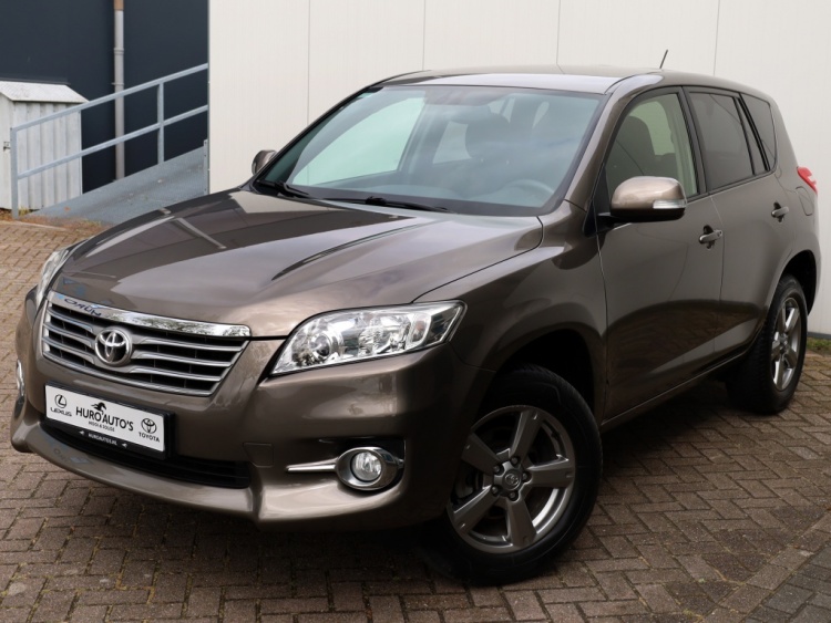 Toyota RAV4 2.0 VVTi Executive Business | Leder/Alcantara | Stoelverwarming
