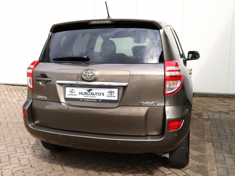 Toyota RAV4 2.0 VVTi Executive Business | Leder/Alcantara | Stoelverwarming