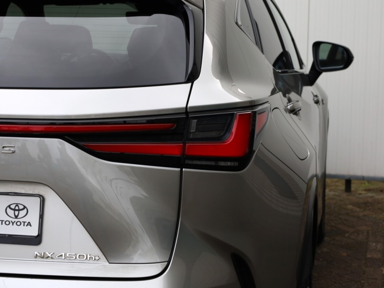 Lexus NX 450h+ AWD F Sport Line | 360 Camera | Stoelventilatie | Trekhaak