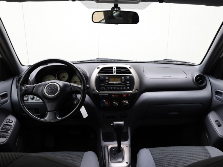 Toyota RAV4 2.0-16V VVT-i Sol 4WD | Automaat | Airco | Trekhaak