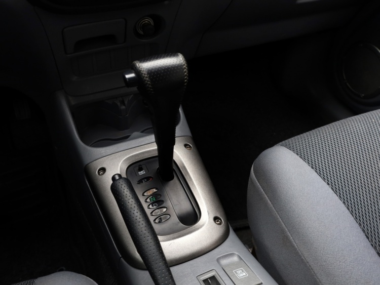 Toyota RAV4 2.0-16V VVT-i Sol 4WD | Automaat | Airco | Trekhaak